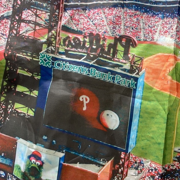 2014 inaugural season Philadelphia Phillies flag - Picture 3 of 9